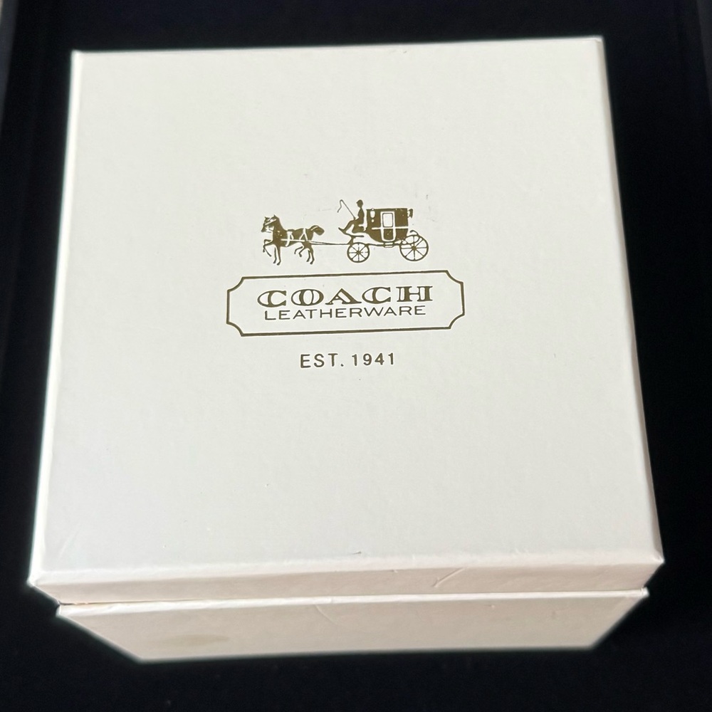 COACH Women’s Boyfriend Watch - Picture 8 of 11